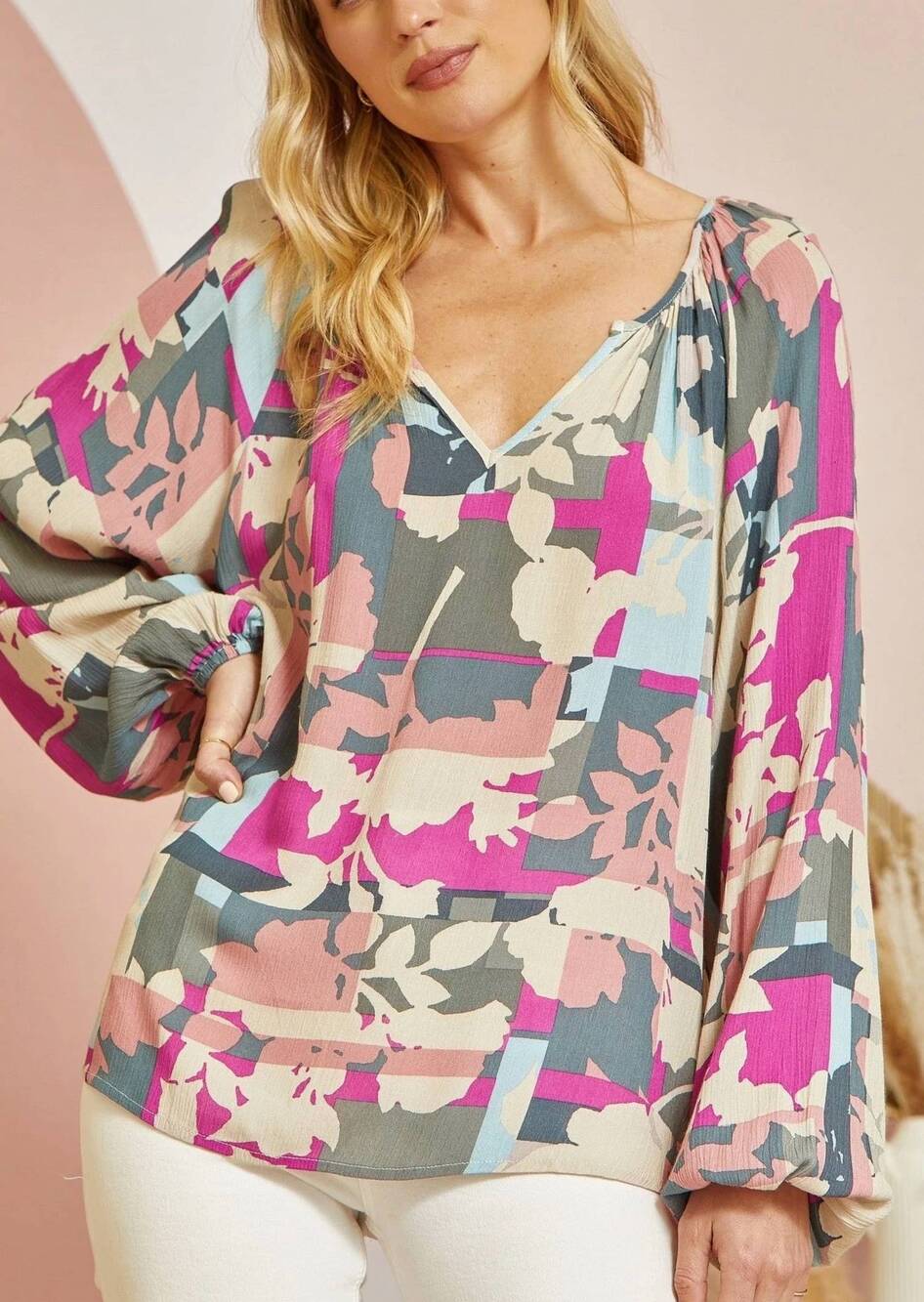 NEW ANDREE BY UNIT geo floral print blouse in multi